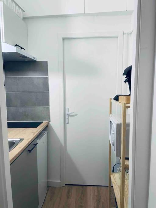 Le P'Tit Stud' Apartment Castres  Exterior photo
